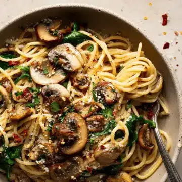 Vegan mushroom pasta