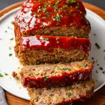 Classic Homemade Meatloaf Recipe