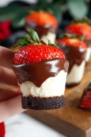 Chocolate Covered Cheesecake Strawberries