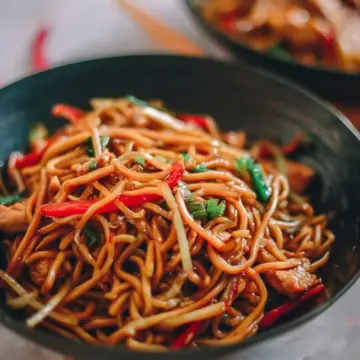 Chicken Lo Mein