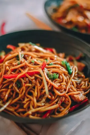 Chicken Lo Mein