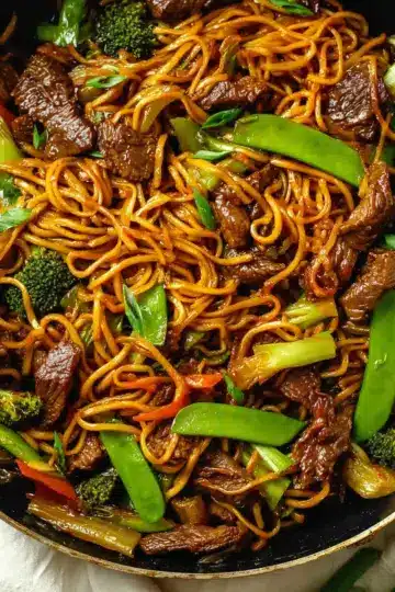 Sticky Beef & Noodles {One Pan}