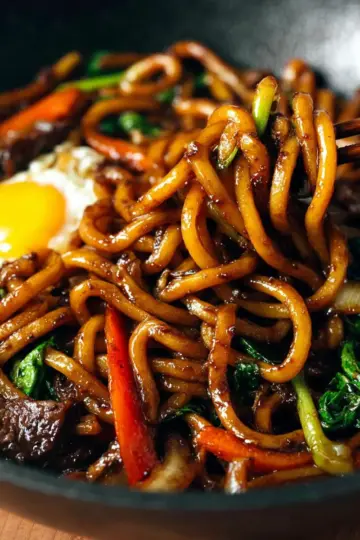 Black Pepper Stir Fried Udon