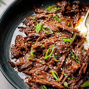 Slow Cooker Korean-Style Shredded Beef